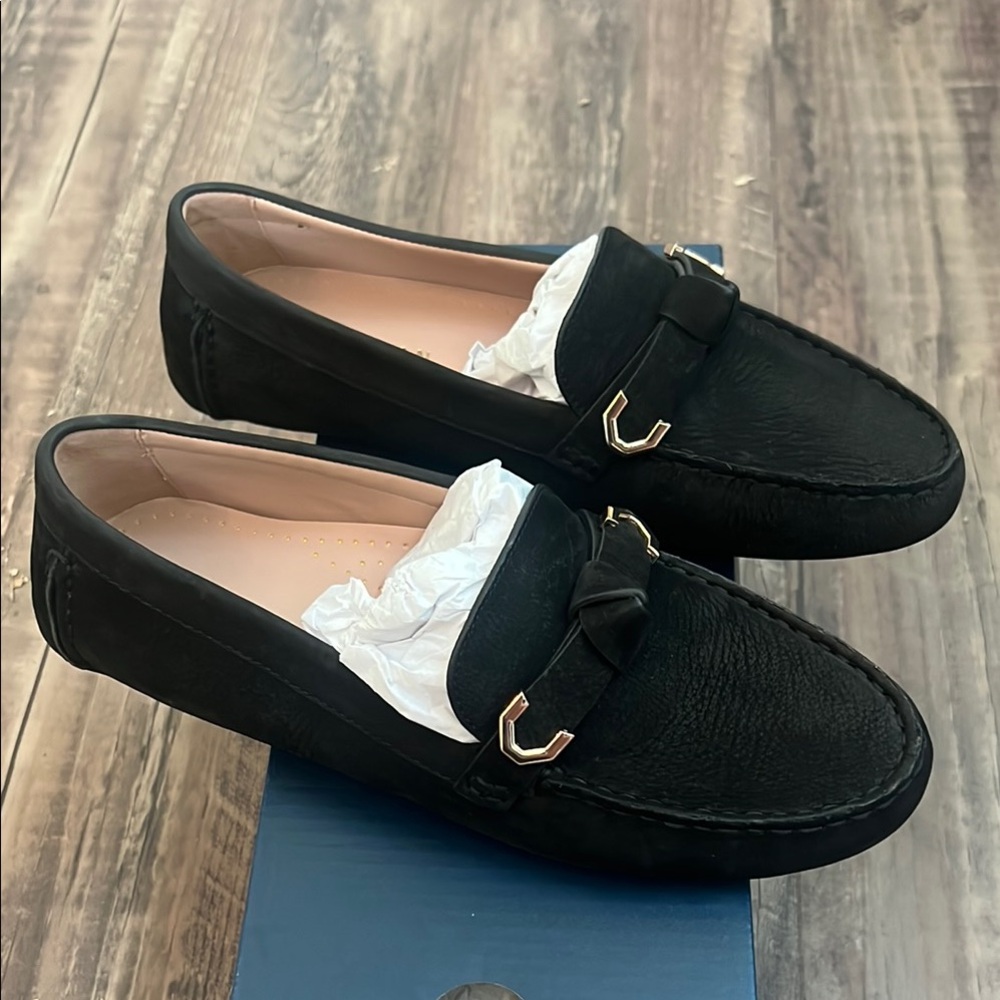 Cole Haan Women's Evelyn Bow Driver Driving Style Loafer, Black Leather, 6
